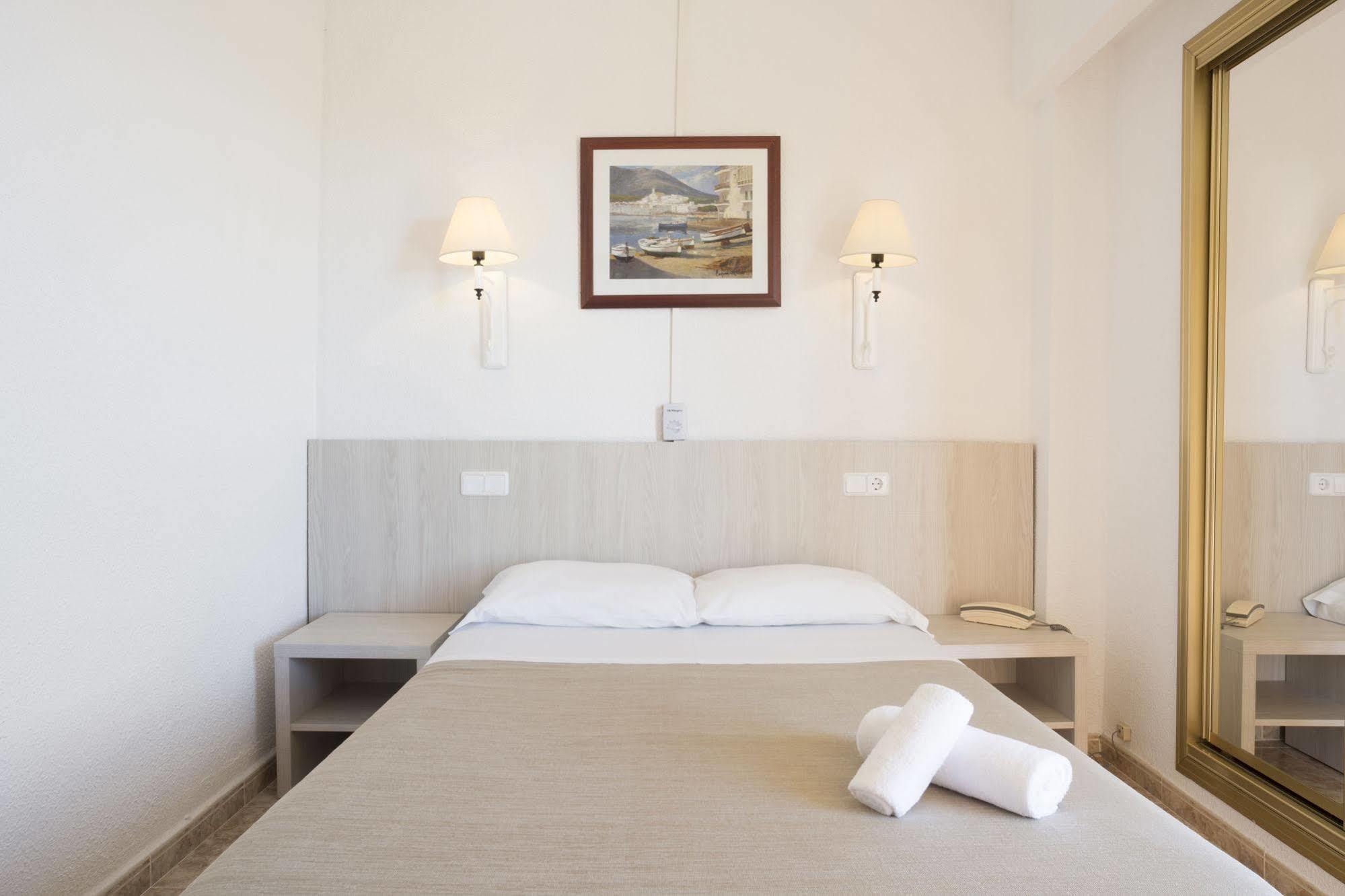 Hsm Canarios Park Calas de Mallorca Exterior photo