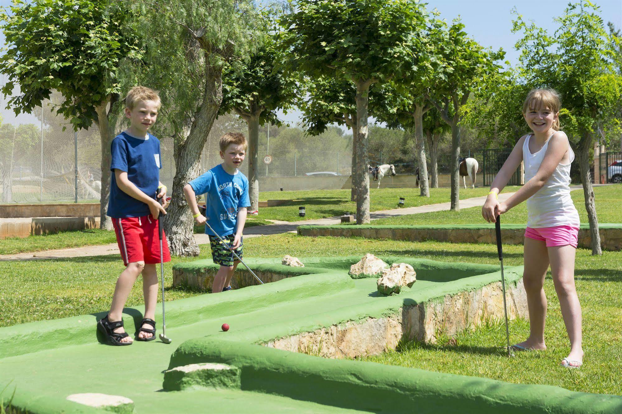 Hsm Canarios Park Calas de Mallorca Exterior photo